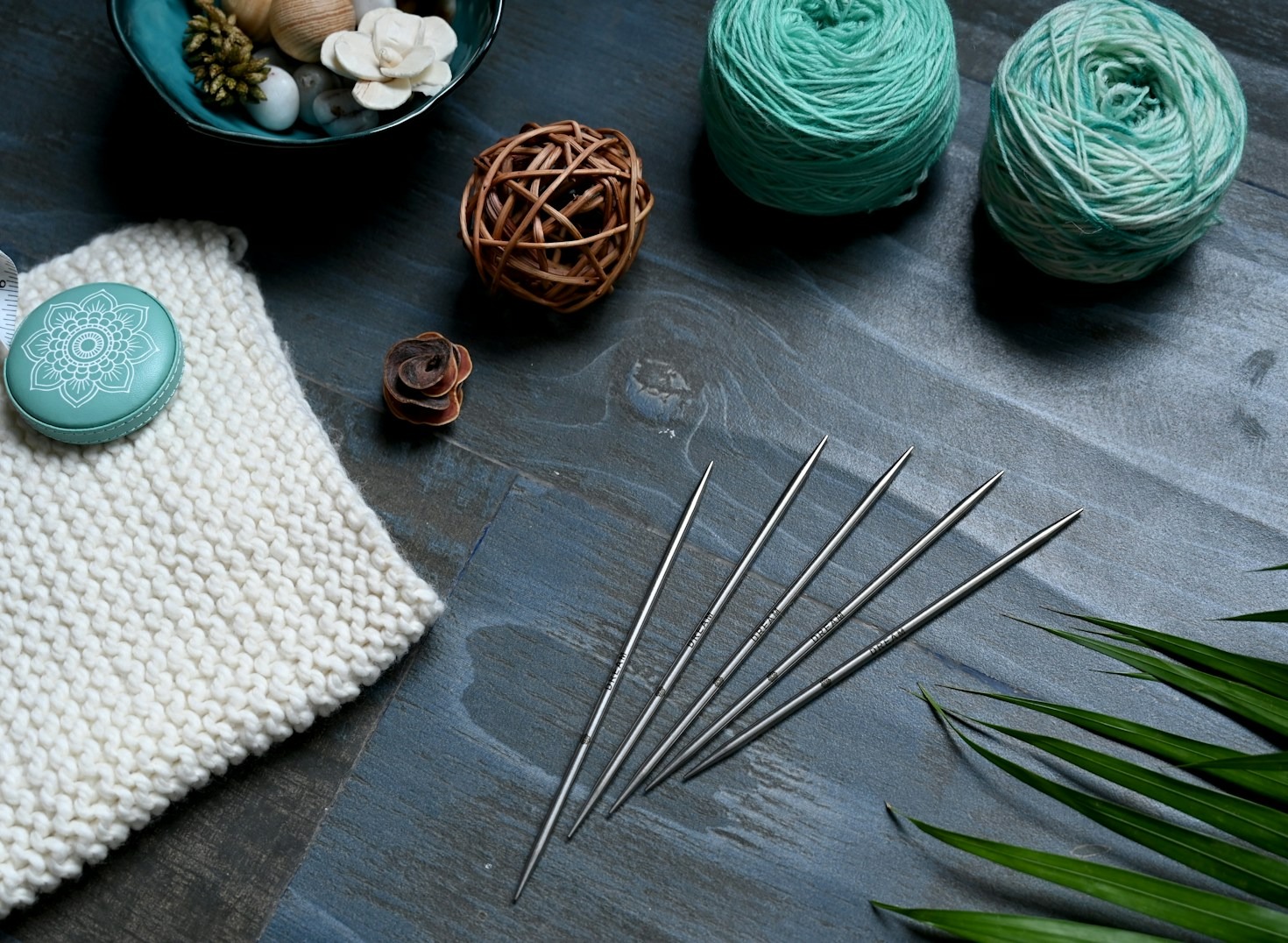 The Role of Knitting in Modern Craftsmanship